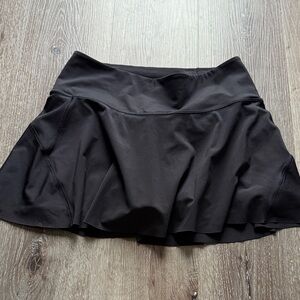 Athleta Ace Tennis Skort 13.5” Jupe-Short Black Athletic Skirt M